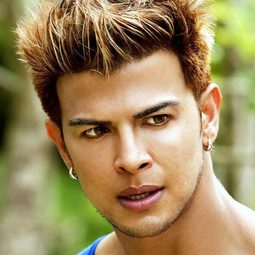 Sahil Khan 飾演 Kasim