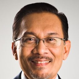 Anwar Ibrahim 飾演 Self - Former Deputy Prime Minister of Malaysia