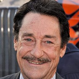 彼得·庫倫 飾演 Eeyore (voice)