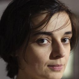 Mariana Ricardo - 逃婚緣記編劇