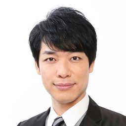 川島明 - うちの弟どもがすみません演員 飾演Isao Narita