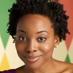 艾瑞卡·艾施 - 綁定演員 飾演Lena