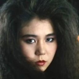 渡辺祐子 飾演 Rei