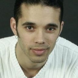 Santo Lombardo 飾演 Fernando (voice)