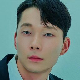 Lee Seung-hee - 青年警察演員 飾演Gun-young