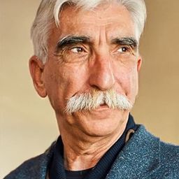 傑斯米·巴斯肯 飾演 Eşekçi Feyzullah