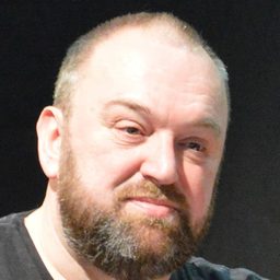 Joel Gosset - 龜速戀愛演員 飾演Tenancier Hotel