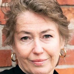 Jessica Zandén 飾演 Jessica's Mother