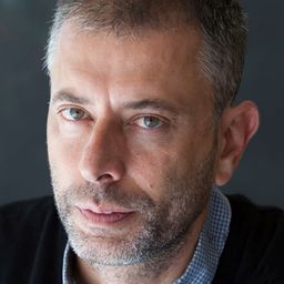 Ivan Cotroneo - 鋼琴，獨奏編劇