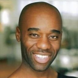 Corey Hibbert 飾演 Orderly (uncredited)