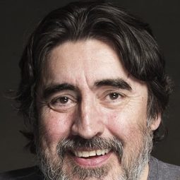 艾佛莫連納 - 小小的叛國者演員 飾演Dunlop