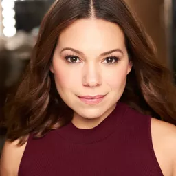 葛蘿莉亞·蓋拉尤 飾演 Blanca