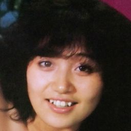 中村京子  飾演 