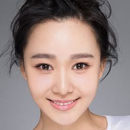 胡睿 飾演 Doudou