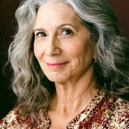 Shelley Mitchell - Return to Earth演員 飾演