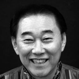 Jung Jin-Gak 飾演 Vice Principal