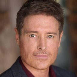 Scott Burkett - 陰謀演員 飾演Deputy Jefferson