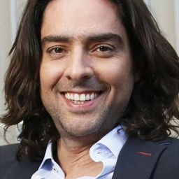 克里斯蒂安·里克爾梅 飾演 Jorge