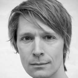 歐拉·G·浮魯塞茨 - 飆起舞遇見你：舞出自由演員 飾演Hans Christian