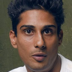 普拉提克·巴巴爾 - 老鼠與貓演員 飾演Amit