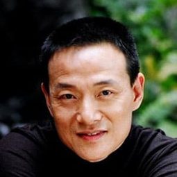 吳興國 飾演 Fung King Yiu