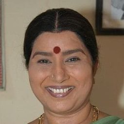 Annapoorna 飾演 Annapurnamma