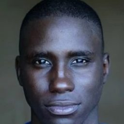 Birane Ba - 與神同行的少年演員 飾演