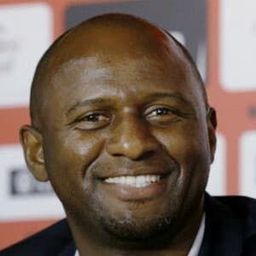 Patrick Vieira 飾演 Self