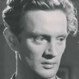 Keve Hjelm 飾演 Erland