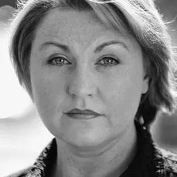 Morag Siller 飾演 Jessie