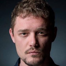 費德里柯·阿瓜多 飾演 Ruipérez