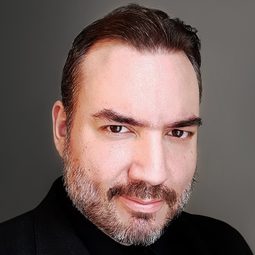 Anthony Jones Nestoras - 同是家人曾相識演員 飾演Jerome
