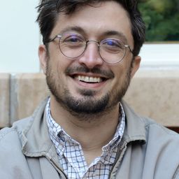 Dean Fleischer-Camp 飾演 Dean