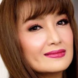 Passorn Leowrakwong 飾演 Tonnun's Mother