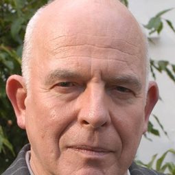 約翰·夏普尼爾 飾演 Gaius