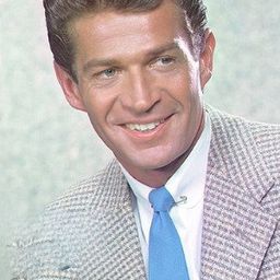 George Nader 飾演 Nereus