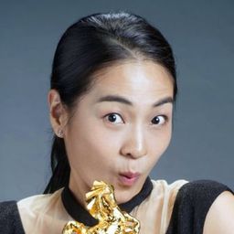 陳雪甄 飾演 Joyce