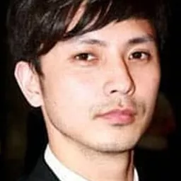 飯塚信弘 飾演 Asukka