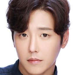 金永勛 飾演 Section Chief Jung