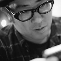 西山 裕之 飾演 