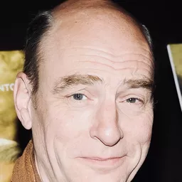 賽門·凱滋 飾演 Don Cavendish