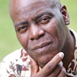 Harry Bonner - 唐維登纪事演員 飾演Security Guard