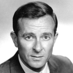 亞歷·麥高文 飾演 Sillerton Jackson