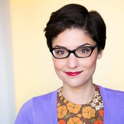 Renie Rivas - 小馬王：毛駒無束演員 飾演Lady with Dog (voice)