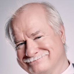 Pierre van Pletzen 飾演 George