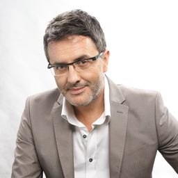 Tarik Filipović 飾演 Dragan Matutinović