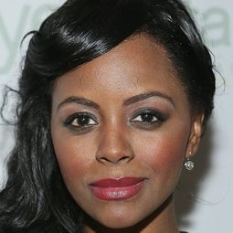 Krystal Joy Brown 飾演 Gussie Carnegie