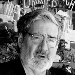 Joseph McBride 飾演 Self - Welles' Biographer