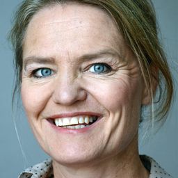 Turid Gunnes 飾演 Bente