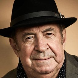 羅伊·畢林 - 賭徒傑克：死點演員 飾演Harry Strang